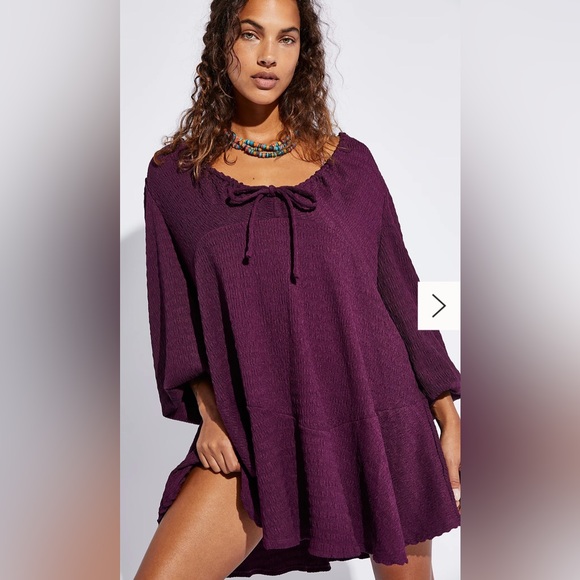 Free People Dresses & Skirts - Free People Beach, SZ M/L, Anderson Mini dress, tie neckline, bubble arms